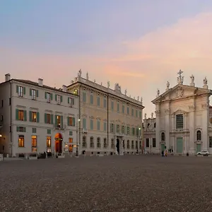 Cà Uberti Palace Mântua
