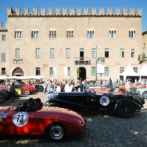 Palazzo Castiglioni Luxury And Maison d'hôtes