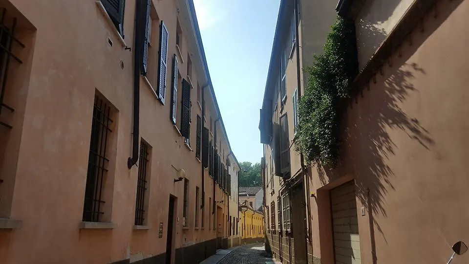 Lollo Apartment Mantova